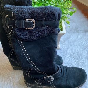 Bare Traps Bakari Suede Buckle Boots, size 8M